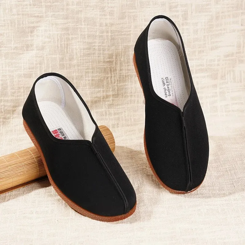 Beijing Men's Canvas Shoes Breathable round Toe Casual Slip-On Traditional Performance Summer Cloth Shoes Non-Slip Rubber Sole