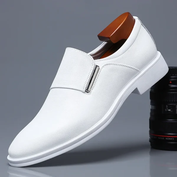 2025 New Men's Elevating Dress Shoes British Style Pointed-Toe Cowhide Leather Soft White Oxfords Formal Business Footwear