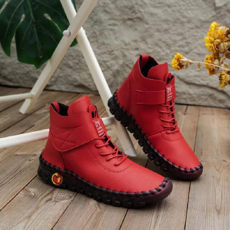 Orthopedic Shoes Soft Leather Flats Women's Driving Loafers Fur Moccasins Woman Cushion Sneaker Mom Red Plush Shoes Big Size 42 - Imagem 4