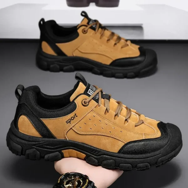 Men's Outdoor Hiking Shoes Autumn Winter 2024 New Style Casual Sports Work Shoes Breathable EVA Sole Maillard Style